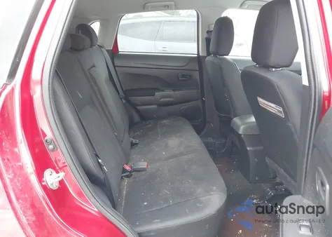 2014 Mitsubishi Outlander Sport Es z USA, uszkodzony, nr VIN 4A4AR3AU0EE014934